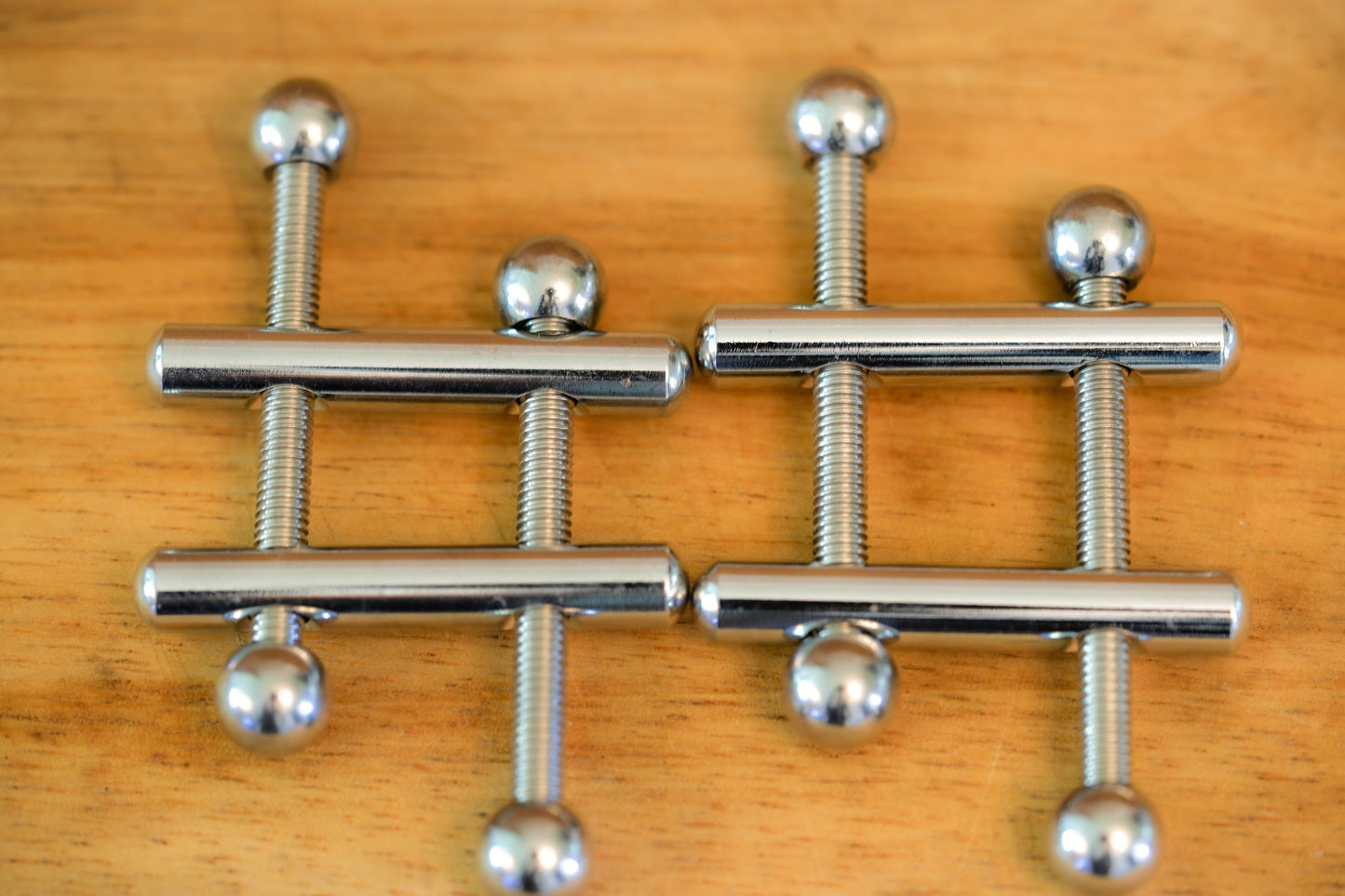 Heavy duty nipple bar clamps